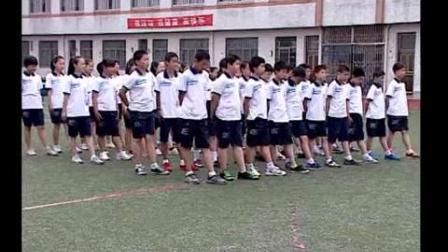小学五年级体育《足球运球和射门游戏》课堂教学视频实录-章伟臣
