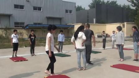《弯道跑》人教版体育五年级，沙庆