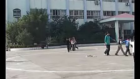 小学一年级体育优质课展示《双脚连续跳》宋老师