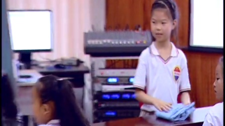 小学道德与法治部编版一下《第12课  干点家务活》河南李丽