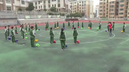 小学体育人教版三四年级《4.跳骆驼》江苏朱红琴