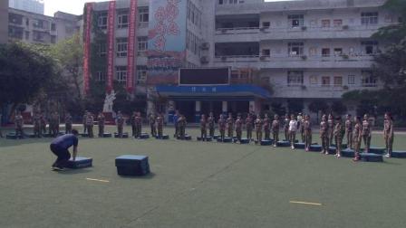 《体育与健康》人教版体育六年级，周龙彬