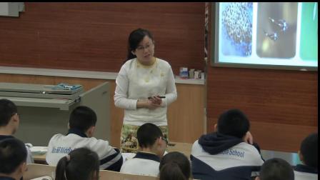 初中生物人教版八下《7.1 两栖动物的生殖和发育》新疆张小娟