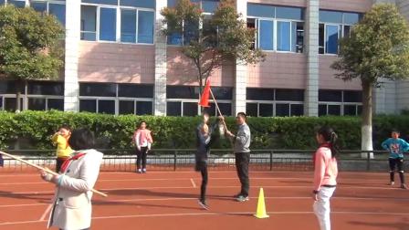 《双脚起跳摸高》科学版体育五年级，张兴百