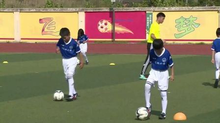 小学体育人教版三四年级《6.脚背正面运球》湖北杜少峰
