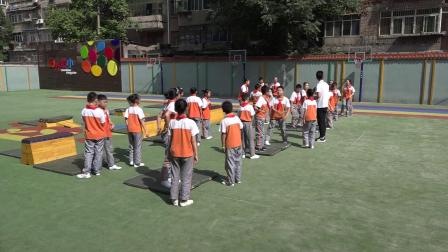 《跳上跪撑跪跳下》科学版四年级体育，张训成