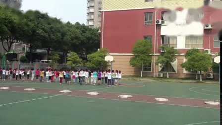 《跳单双圈》人教版体育一下，仲艳