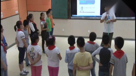 《跨越式跳高》优质课（科教版五年级体育，张晓鹏）