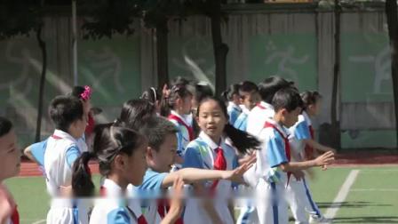 《折返跑》沪少版四年级体育，刘静芝
