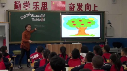 小学英语外研版三下Module8  Unit 2 Daming flies a kite in the park.辽宁李雪