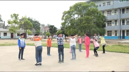 《攀爬与跳跃》科学版四年级体育，龚兴云