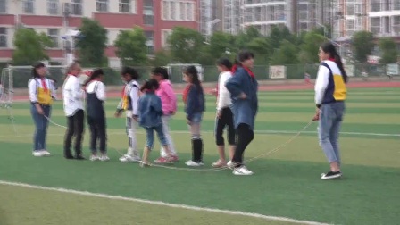 《穿梭跳长绳》优质课（科学版六年级体育，安徽省市级优课）