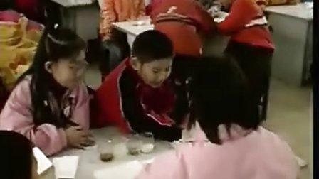 小学三年级科学优质课展示上册《认识液体》_程老师