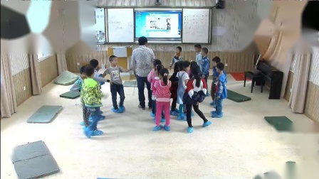 《立定跳远》科学版二年级体育，襄阳市县级优课