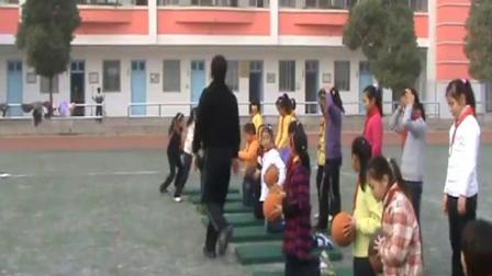 《投掷》苏教版体育五年级，王革新