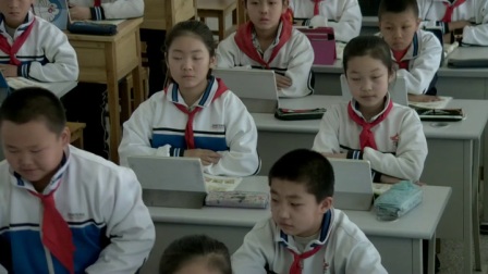 外研版(三起)小学英语四下Module1 Unit 2 He's cool.新疆李婷