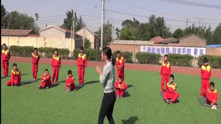 《肩肘倒立》优质课（科学版五年级体育，王艳梅）