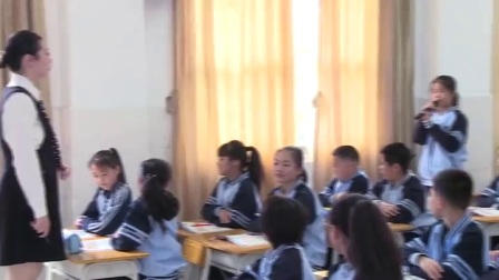 外研版(三起)小学英语五下Module9 Unit 2 Mum bought new T-shirts for you.广西何喜华