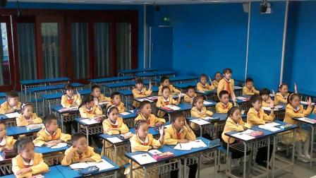 《万以内数的认识-近似数》人教2011课标版小学数学二下教学视频-云南昆明市-李佳燕