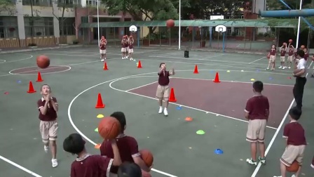 小学体育人教版三四年级《6. 发展小篮球活动能力的练习与游戏》广东郑晓山