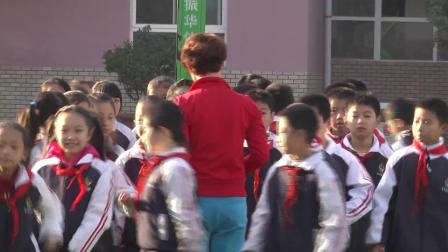 《快乐单双脚跳》优质课（人教版四年级体育，陈晶）