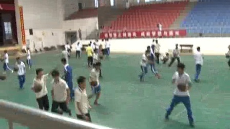 《篮球的运球与传球》高中体育-刘世春