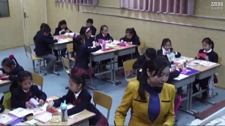 《剪纸》小学劳动技术豫科版四年级-东风路小学：米稚静
