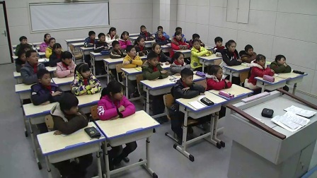 《平安出行》安全教育四年级-城关乡胡庄完全小学-高新凤