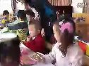 幼儿园中班综合活动优质课《花园里有什么》马老师