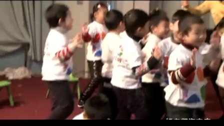 大班律动游戏《蛤蟆历险记》优质课-江苏：陈晓萍